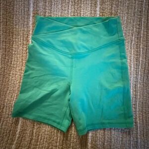 Old Navy Active Girls XL 14-16 PowerChill Crossover High Rise Bike Shorts Teal
